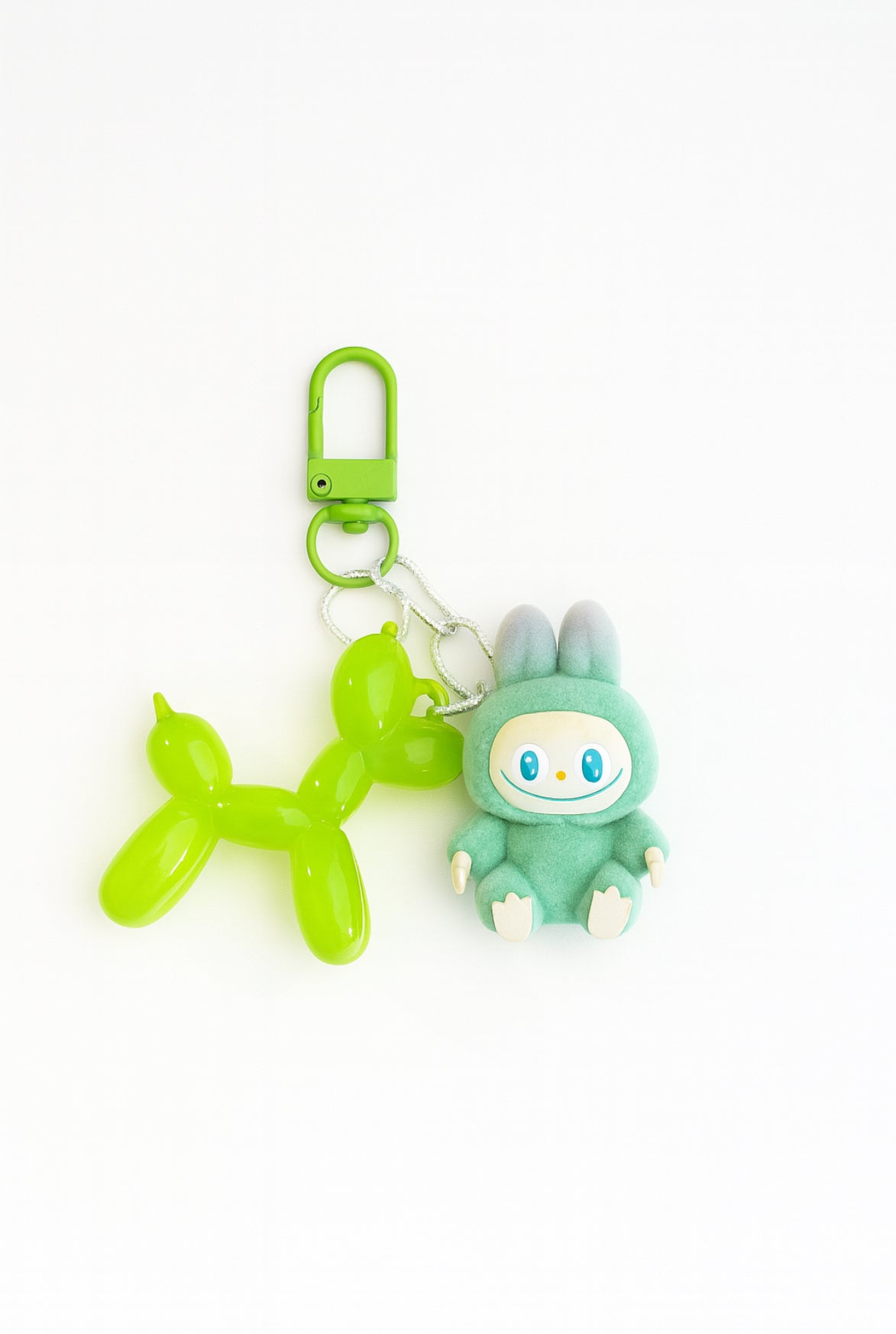 Leash Charm – Hondenhanger met ballonhondje & Labubu | Trendy accessoire voor aan de riem